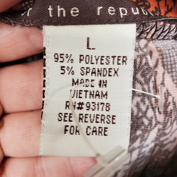 NWOT Pleated Midi/Mini Knee Skirt Size Large - Picture 14 of 16